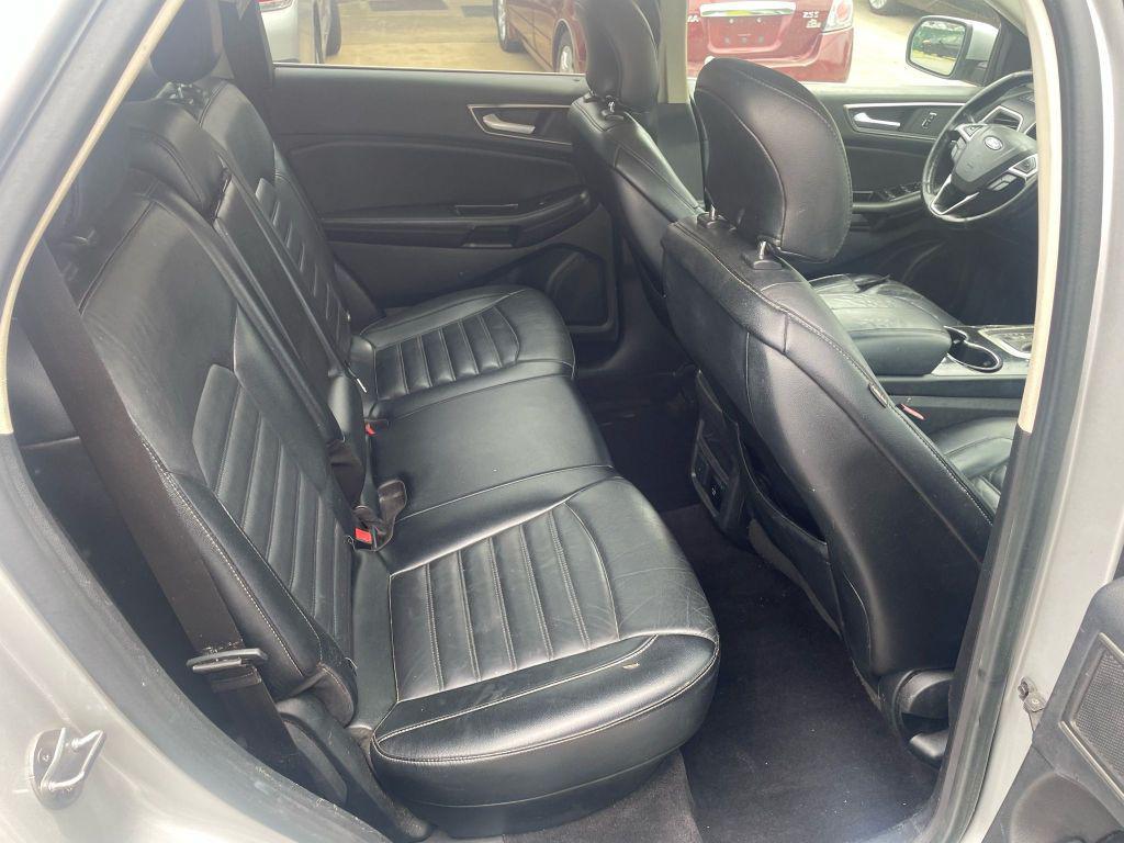 used 2015 Ford Edge car, priced at $4,400