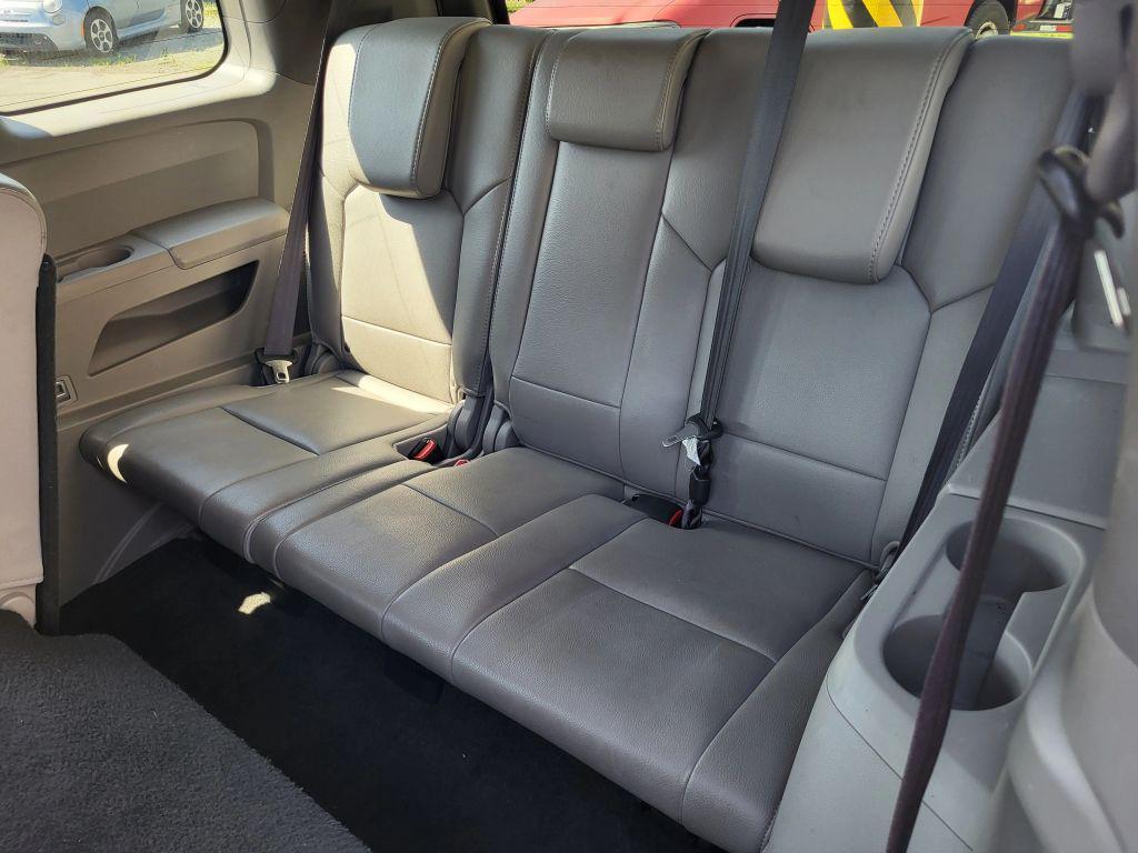 used 2013 Honda Pilot car, priced at $7,400