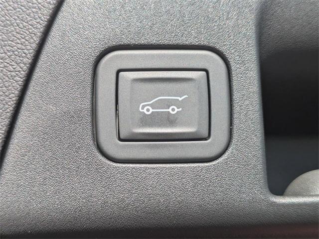 new 2025 Buick Envision car, priced at $45,595