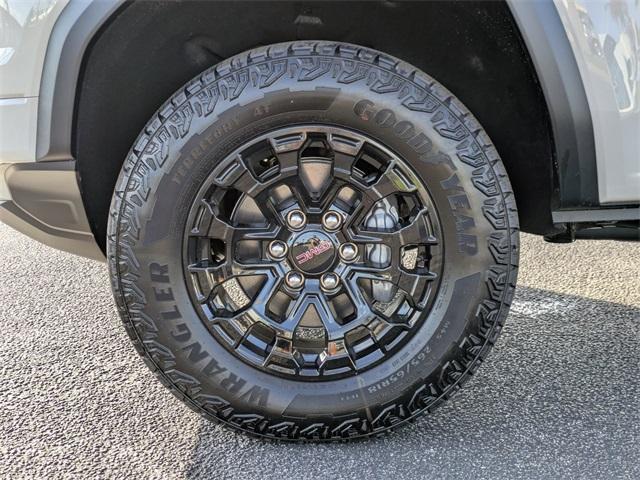 new 2026 GMC Canyon car, priced at $43,935