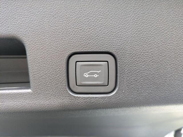 new 2026 GMC Acadia car, priced at $51,425