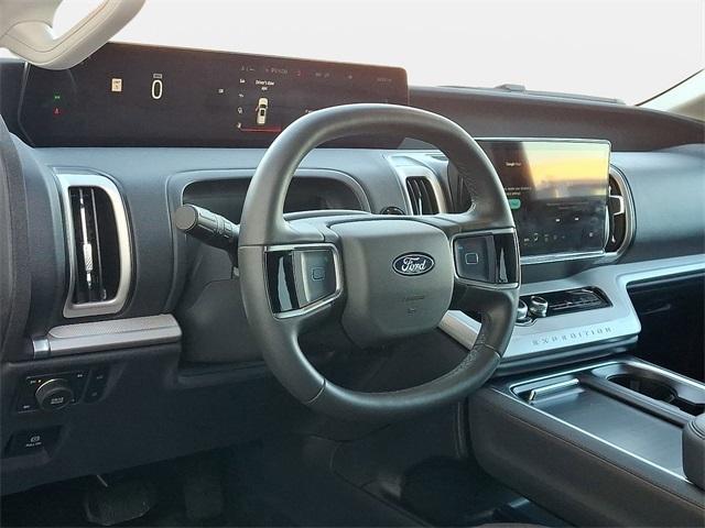 used 2025 Ford Expedition car, priced at $58,499