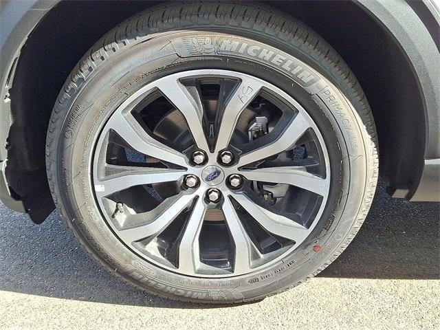 new 2025 Ford Explorer car, priced at $40,197