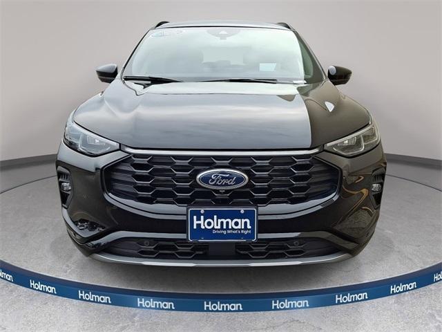 used 2025 Ford Escape car, priced at $36,995