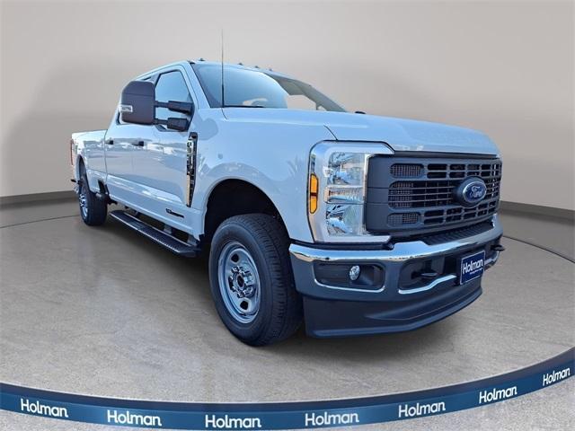 new 2025 Ford F-350 car, priced at $62,495