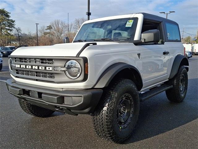 new 2025 Ford Bronco car, priced at $49,916