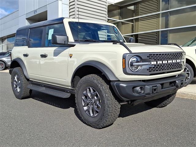 new 2025 Ford Bronco car, priced at $57,566