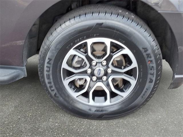 used 2024 Ford Expedition car, priced at $37,420