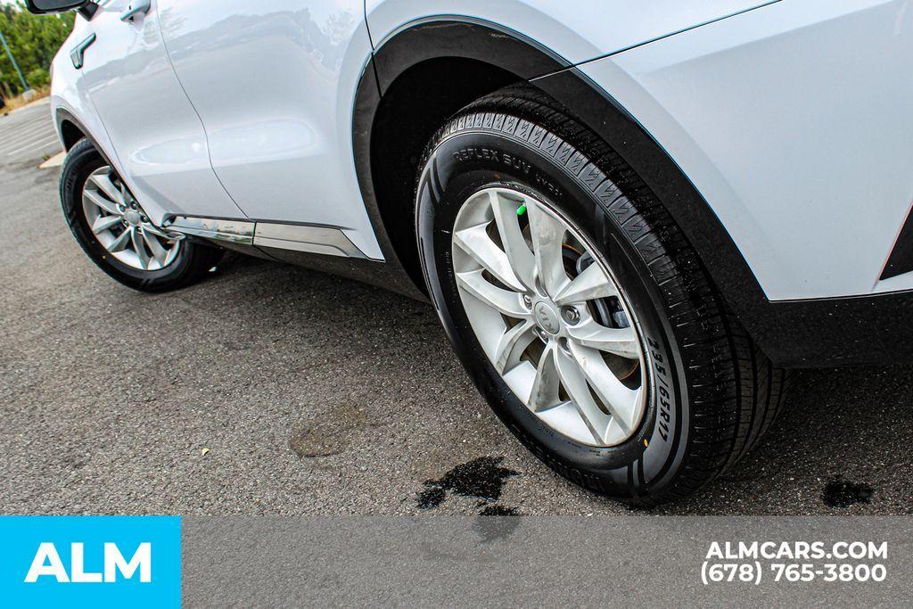 used 2021 Kia Sorento car, priced at $20,664