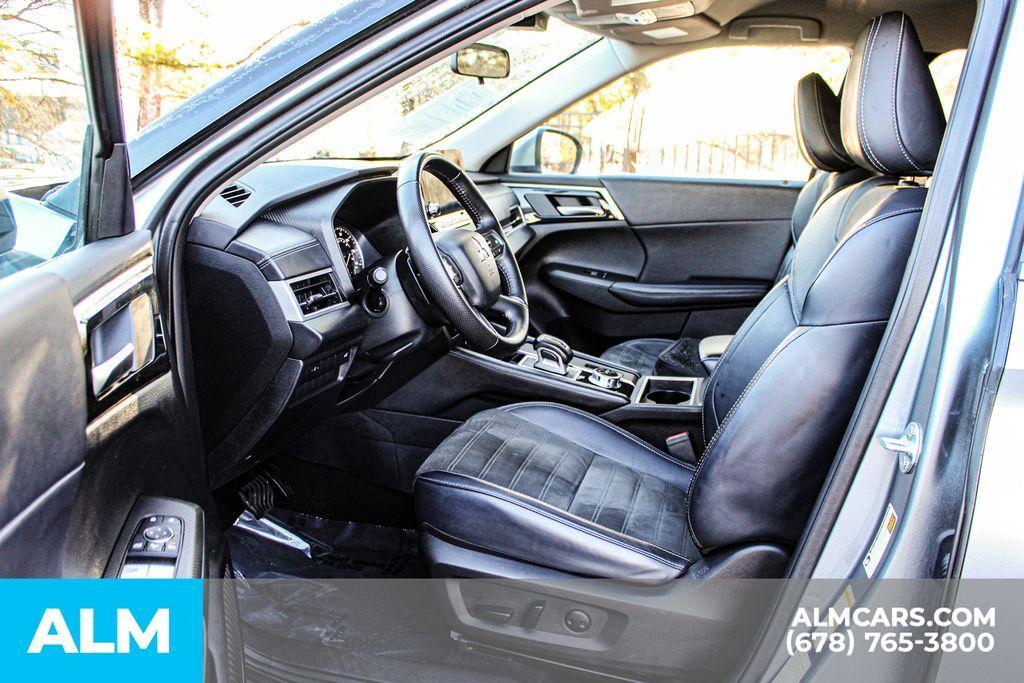 used 2024 Mitsubishi Outlander car, priced at $19,420