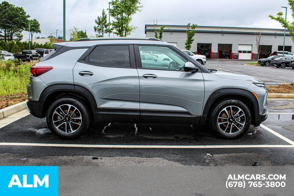 used 2025 Chevrolet TrailBlazer car, priced at $22,164