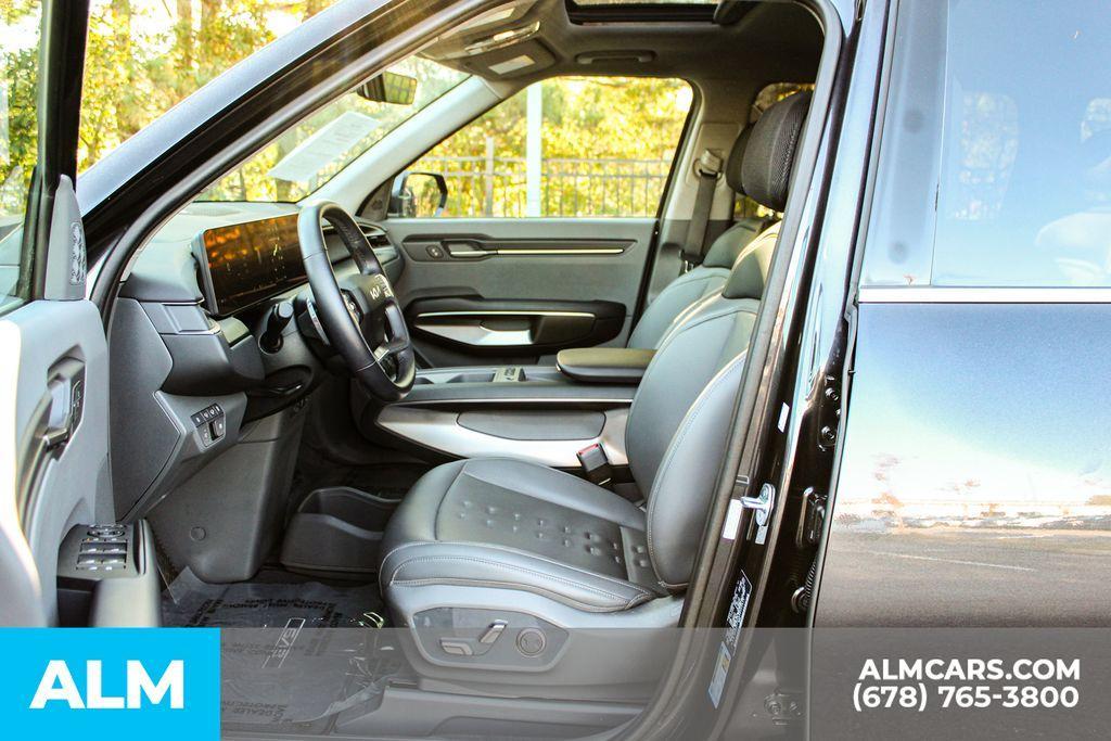 used 2024 Kia EV9 car, priced at $35,960