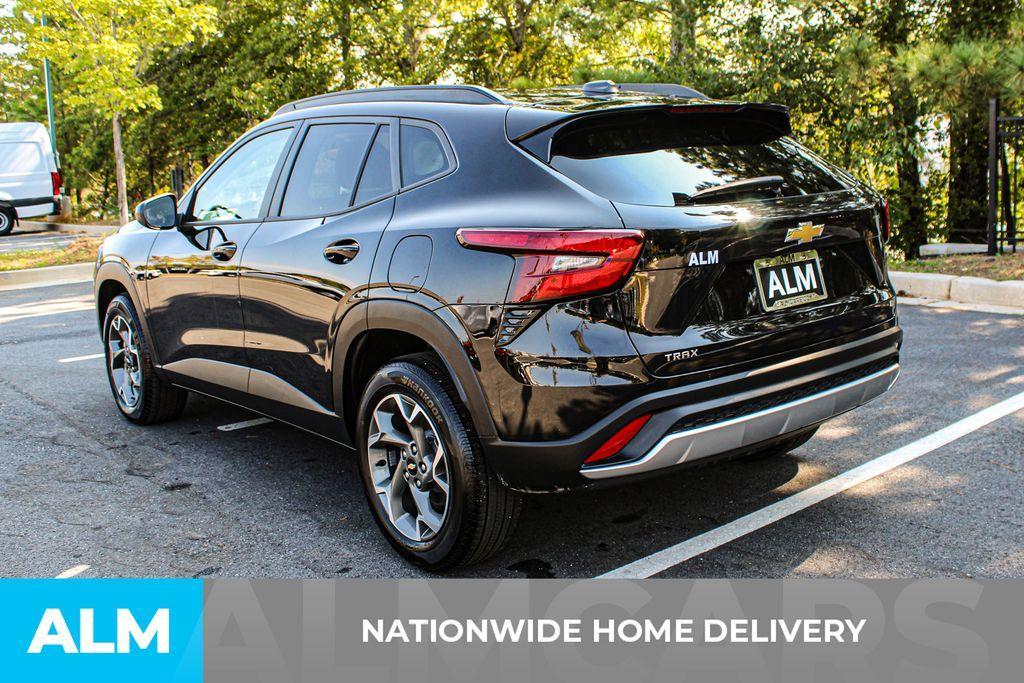 used 2024 Chevrolet Trax car, priced at $18,920