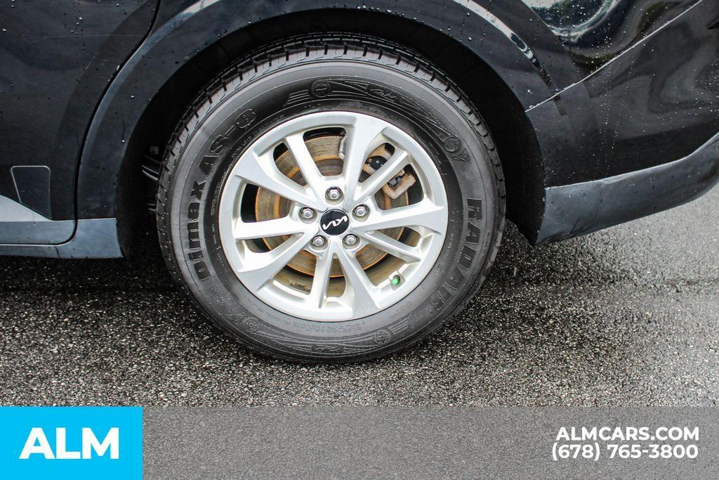 used 2022 Kia Carnival car, priced at $23,664