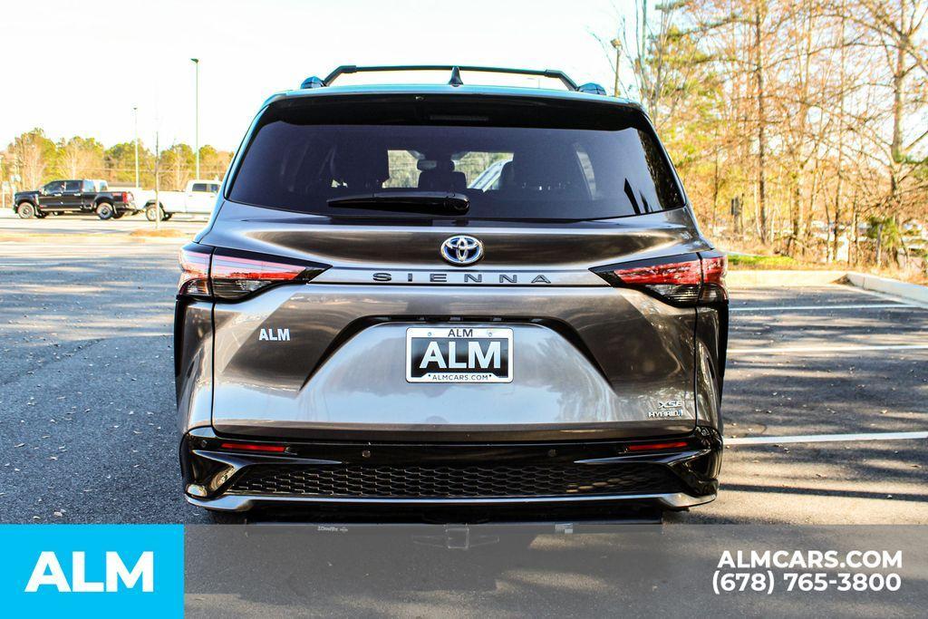 used 2022 Toyota Sienna car, priced at $35,920
