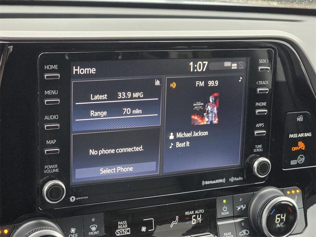 used 2021 Toyota Highlander Hybrid car, priced at $28,413