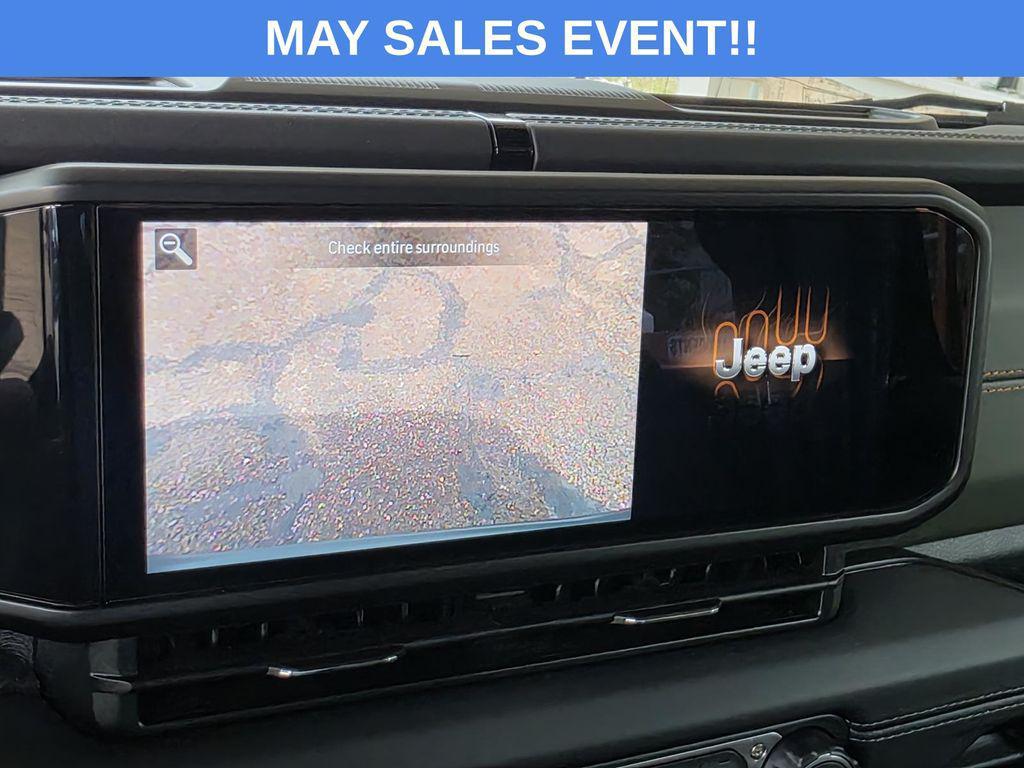 used 2025 Jeep Gladiator car, priced at $46,887