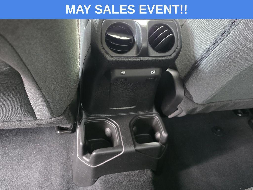 used 2024 Jeep Gladiator car, priced at $35,594