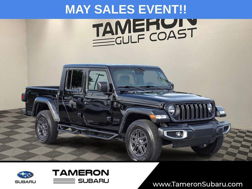 used 2024 Jeep Gladiator car, priced at $35,594