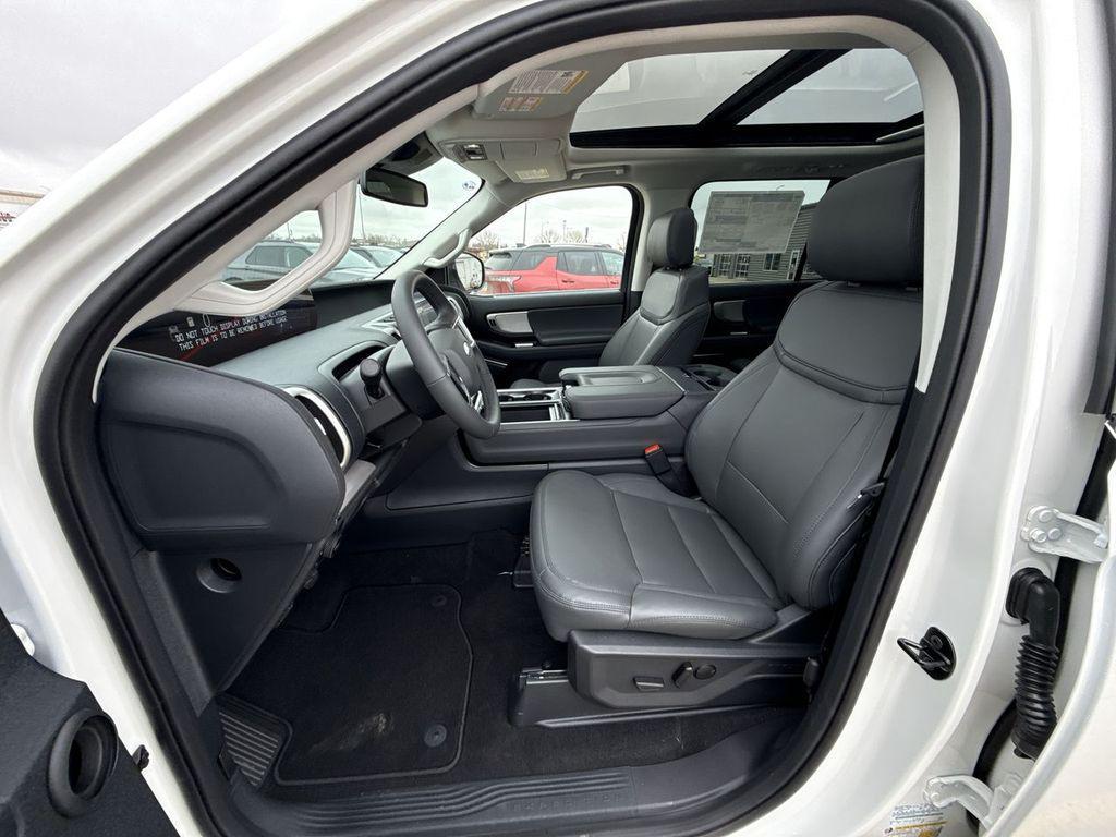 new 2026 Ford Expedition car, priced at $75,485