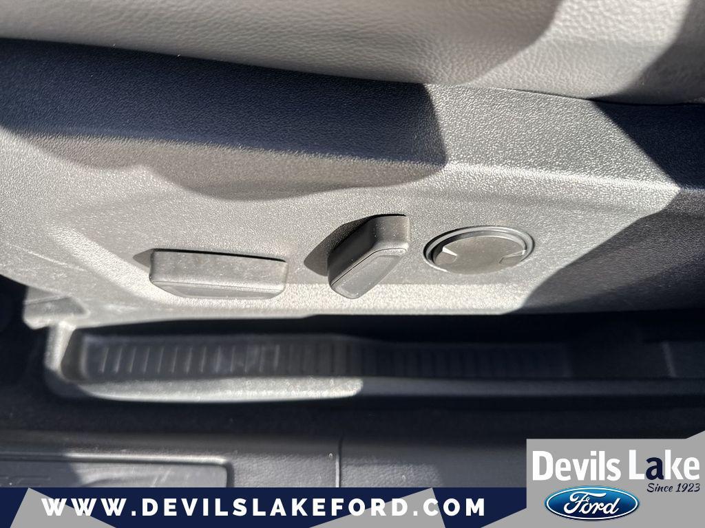 used 2024 Ford Edge car, priced at $21,897