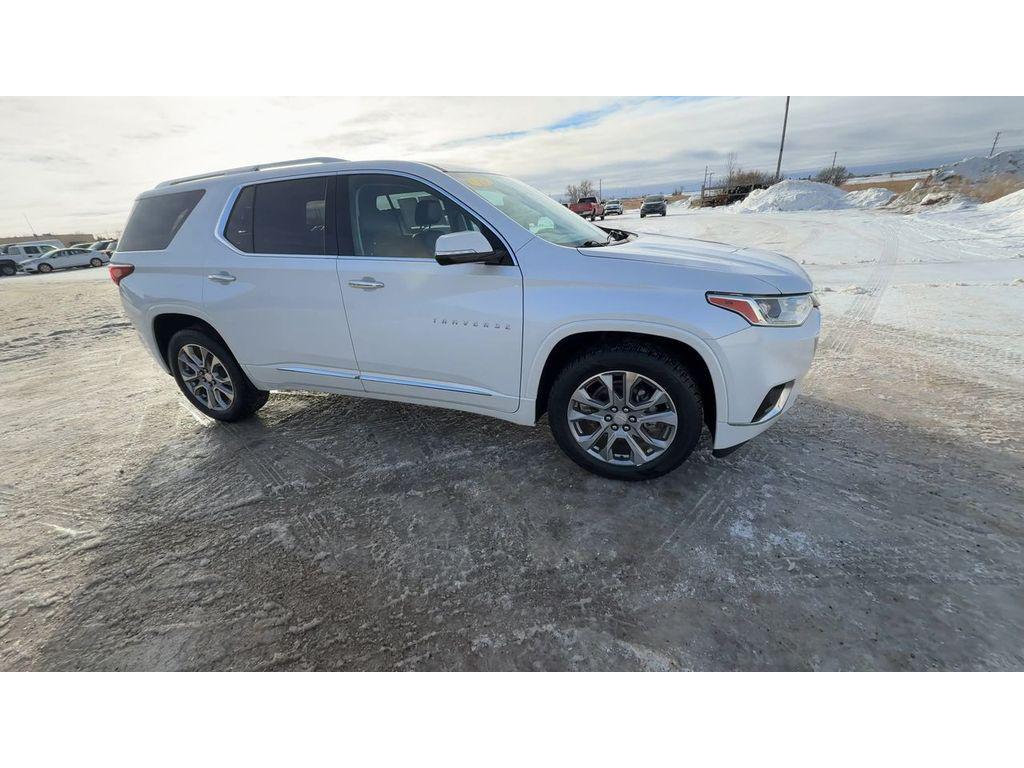 used 2019 Chevrolet Traverse car, priced at $23,456