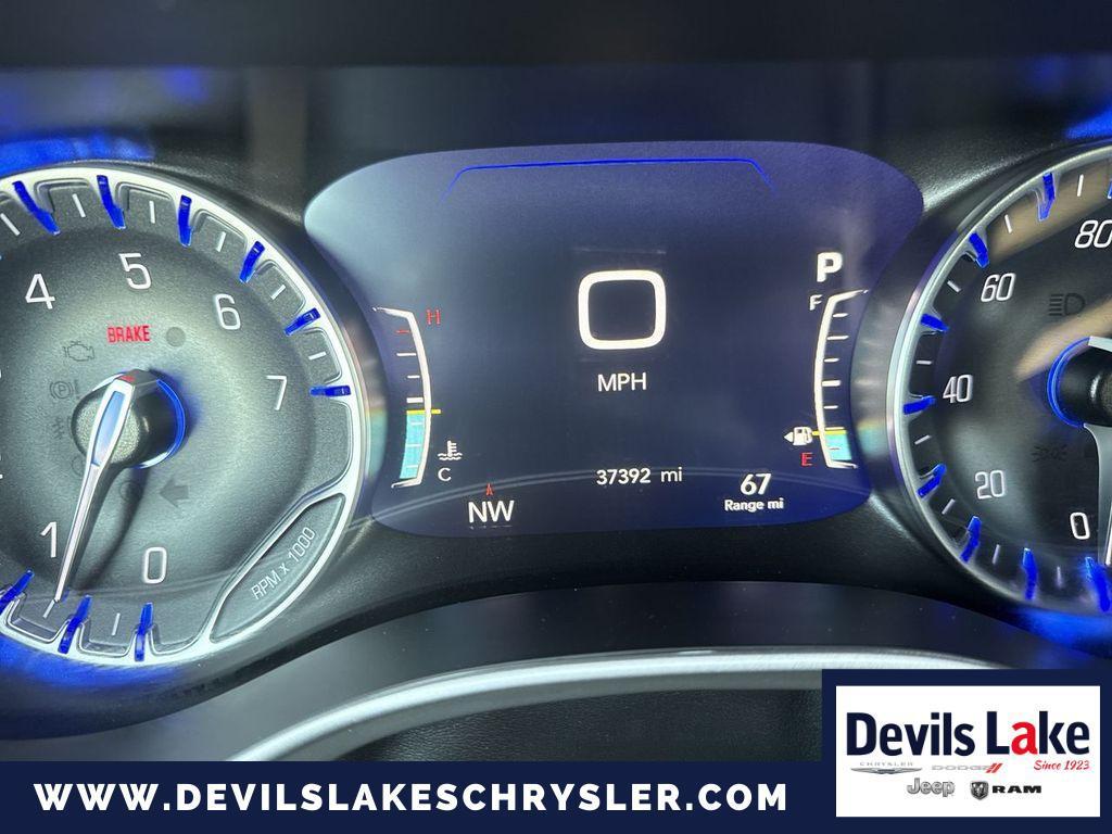 used 2025 Chrysler Pacifica car, priced at $32,596