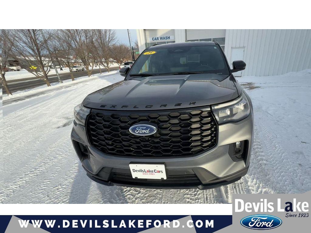used 2025 Ford Explorer car, priced at $41,093