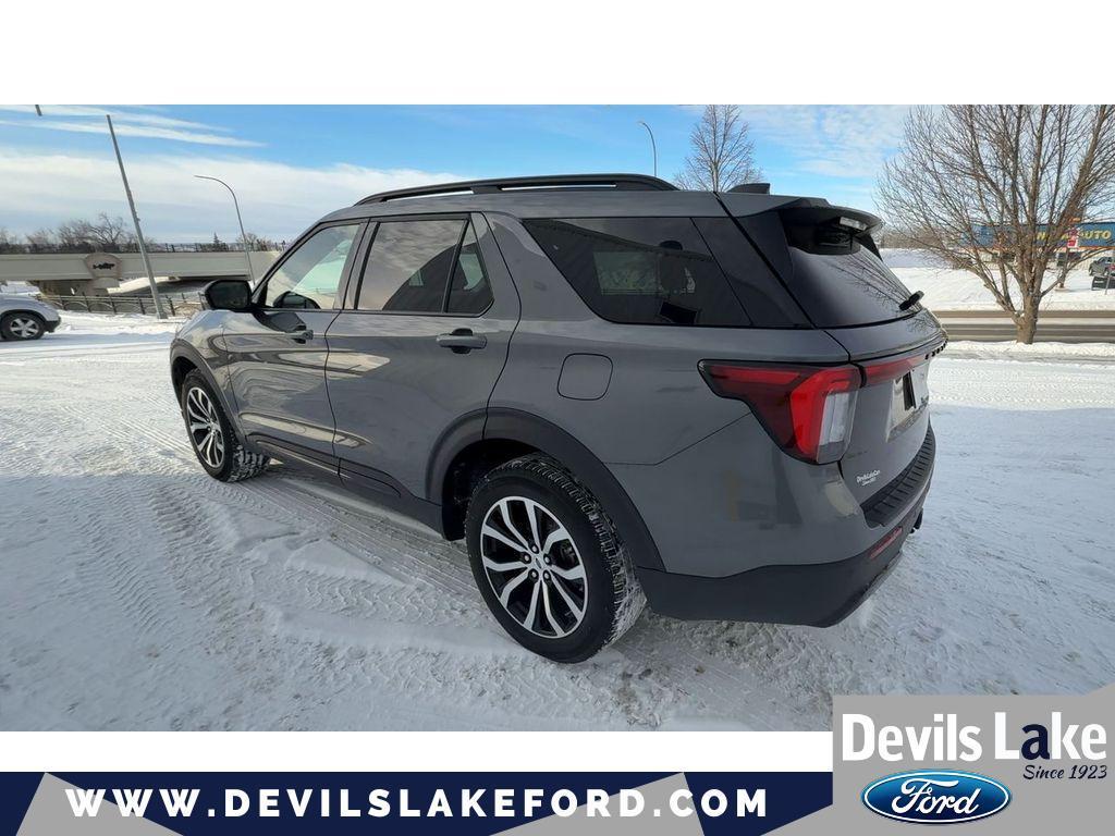 used 2025 Ford Explorer car, priced at $41,093
