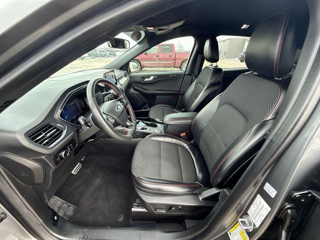 used 2023 Ford Escape car, priced at $21,992