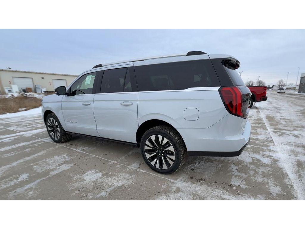 new 2025 Ford Expedition Max car, priced at $81,918