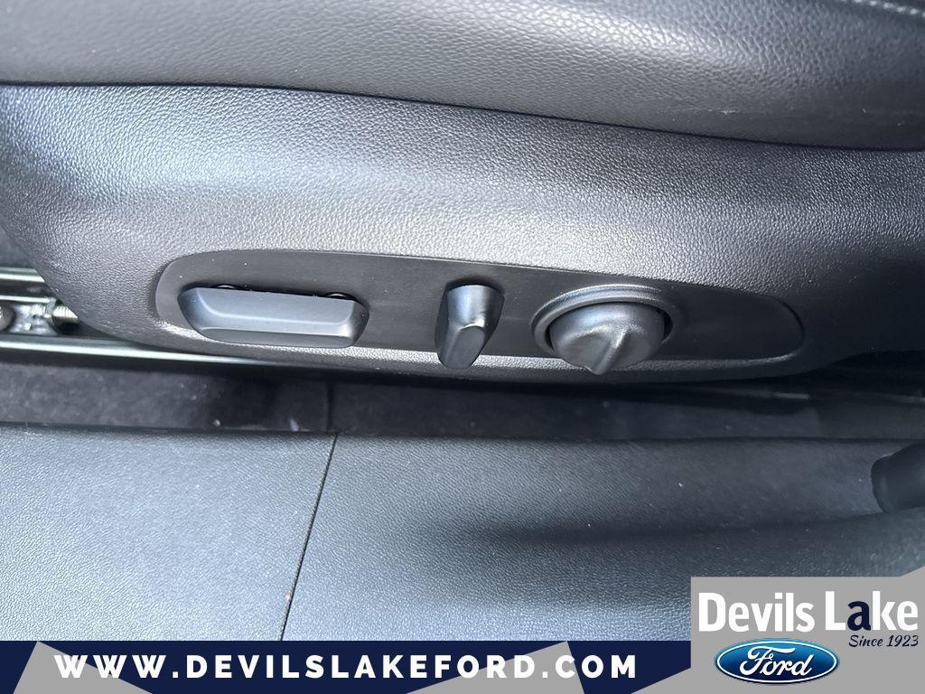 used 2017 Chevrolet Malibu car, priced at $14,825