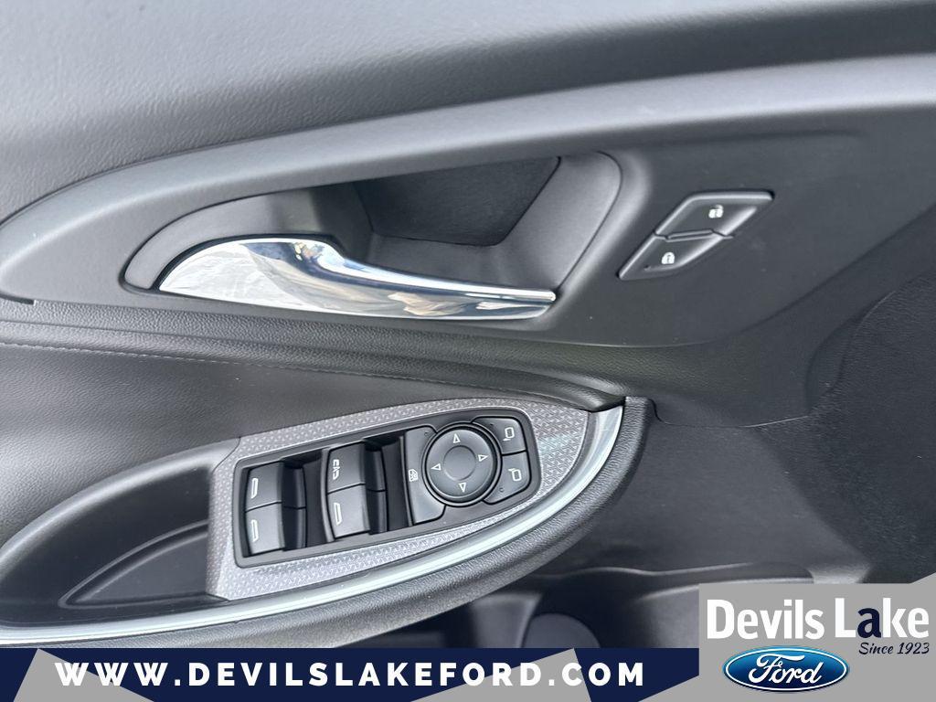 used 2017 Chevrolet Malibu car, priced at $14,825