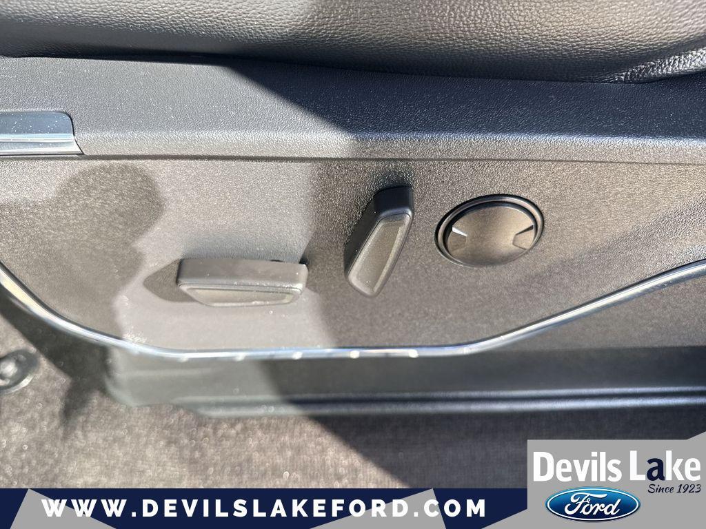 used 2022 Ford F-150 car, priced at $38,194