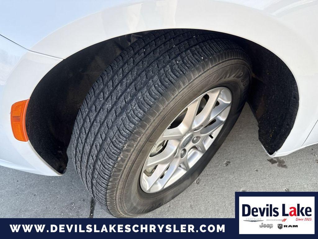 used 2025 Chrysler Pacifica car, priced at $31,696