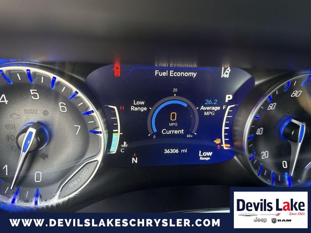 used 2025 Chrysler Pacifica car, priced at $31,696