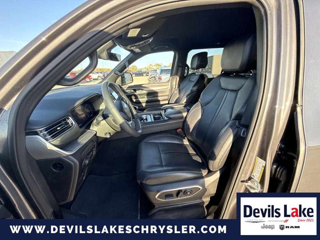 used 2024 Jeep Wagoneer L car, priced at $43,991