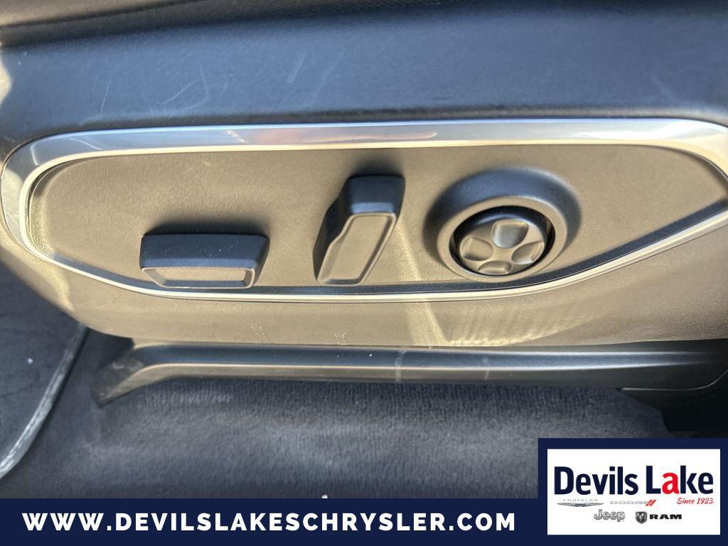 used 2024 Jeep Wagoneer L car, priced at $43,991