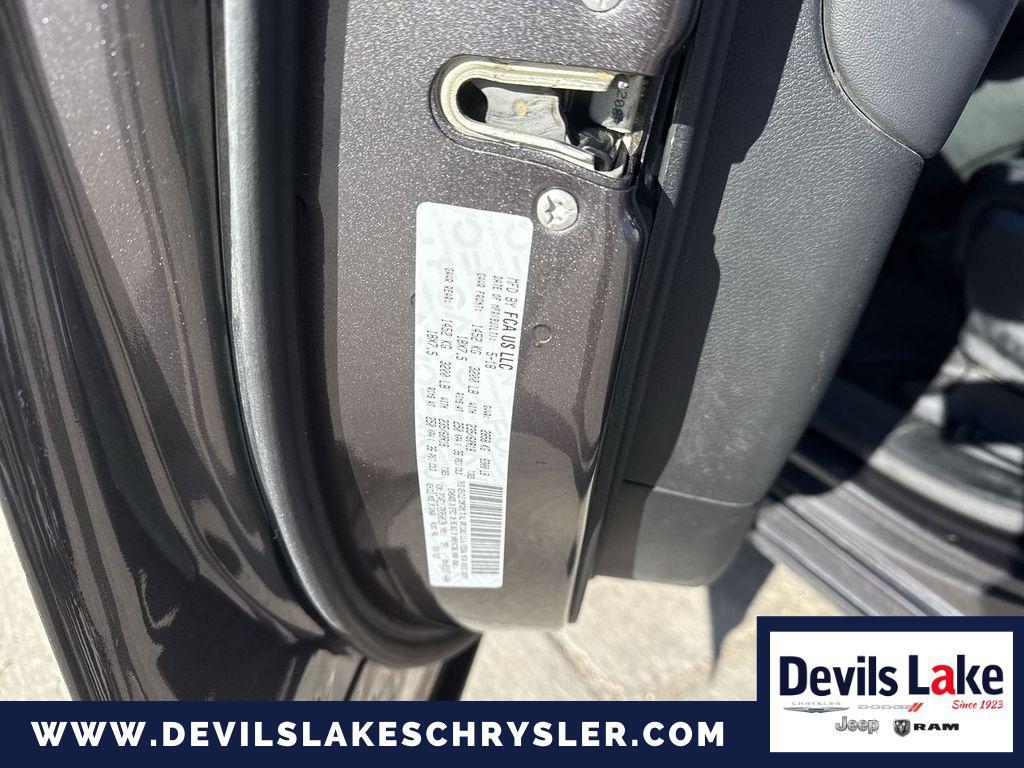 used 2019 Chrysler Pacifica Hybrid car, priced at $13,586