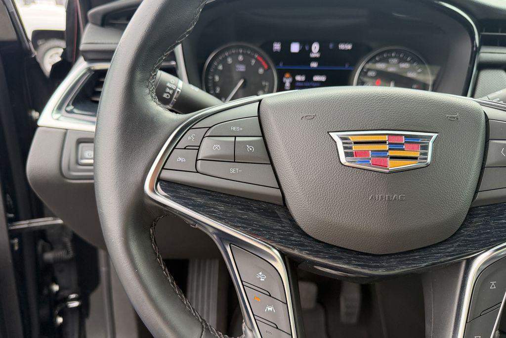 used 2024 Cadillac XT5 car, priced at $44,121