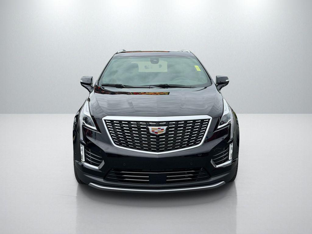 used 2024 Cadillac XT5 car, priced at $44,121