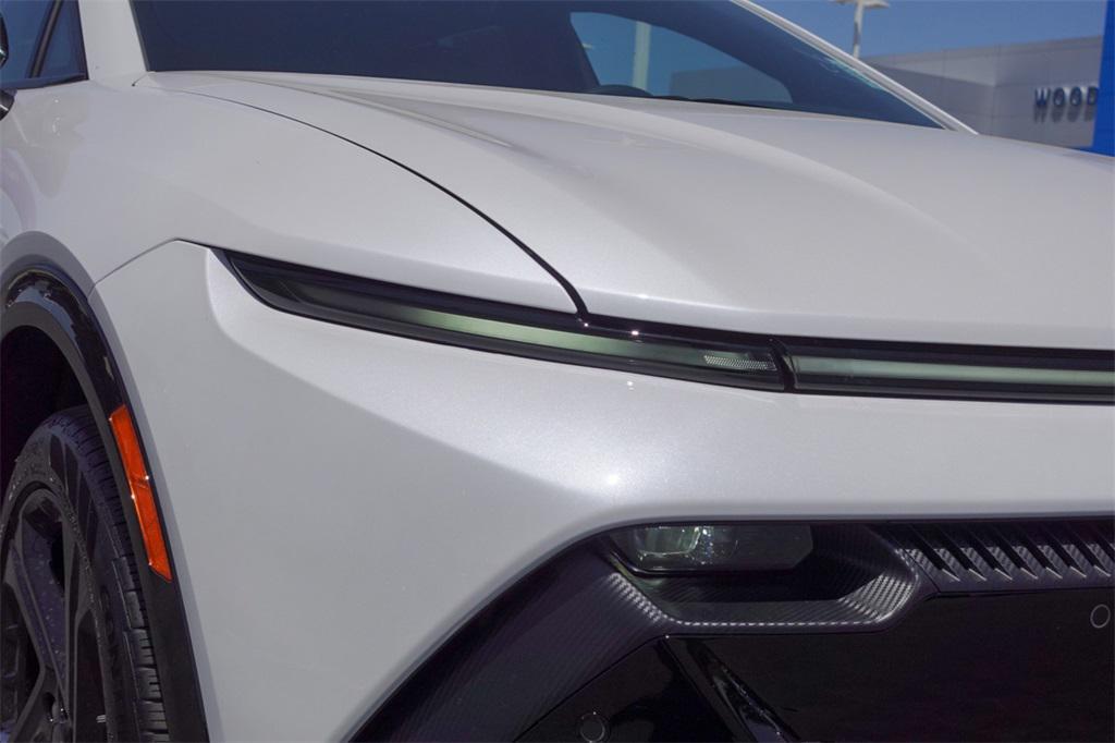 new 2025 Chevrolet Equinox EV car, priced at $56,877