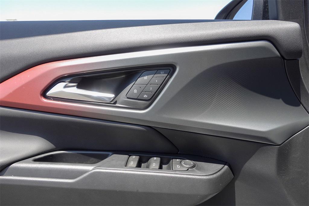 new 2025 Chevrolet Equinox EV car, priced at $56,877