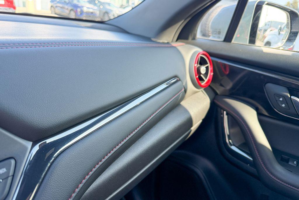 used 2025 Chevrolet Blazer car, priced at $37,999