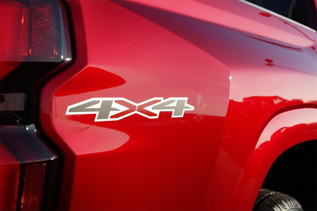 new 2026 Chevrolet Colorado car, priced at $45,460