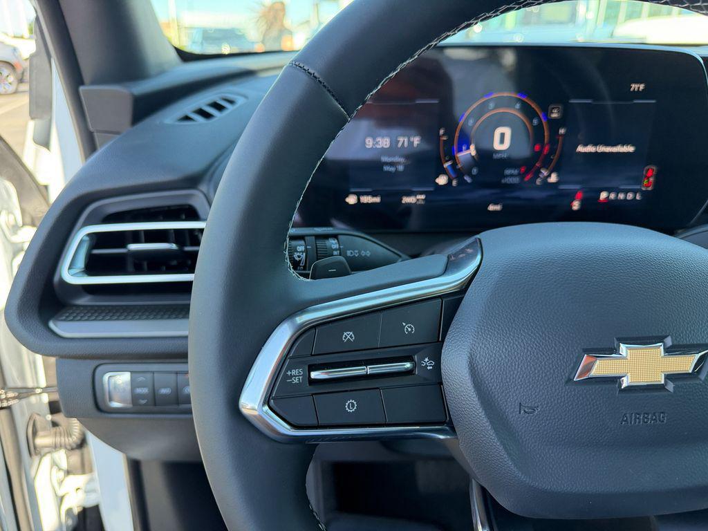 new 2026 Chevrolet Traverse car, priced at $44,417