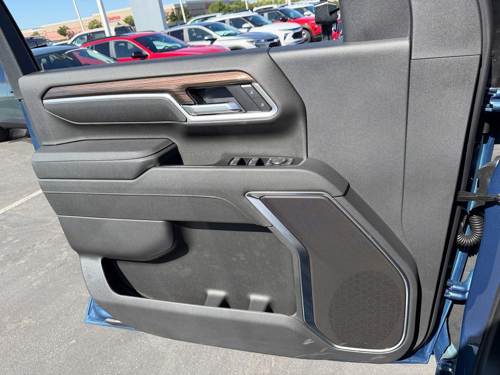 new 2026 Chevrolet Silverado 2500 car, priced at $76,692