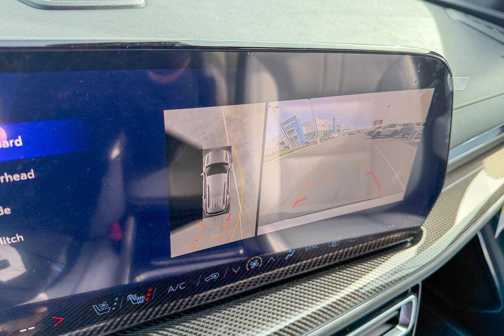 new 2026 Chevrolet Traverse car, priced at $61,005