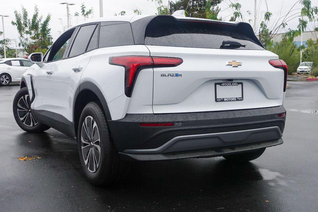 new 2025 Chevrolet Blazer EV car, priced at $43,977