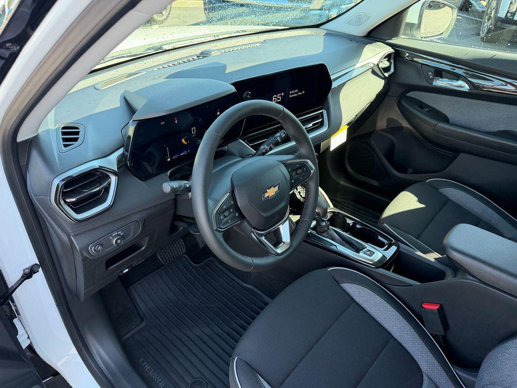 new 2026 Chevrolet TrailBlazer car, priced at $30,337